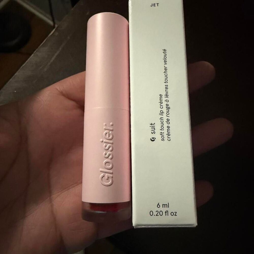 Glossier Pink and White Makeup